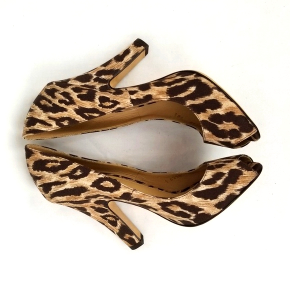 Dolce Gabbana Satin Animal Print Peep Toe Block Heels Pumps 38.5 - Picture 5 of 6